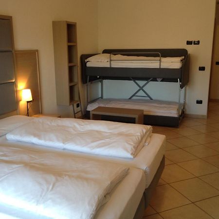Villa Franca Nago Kamer foto