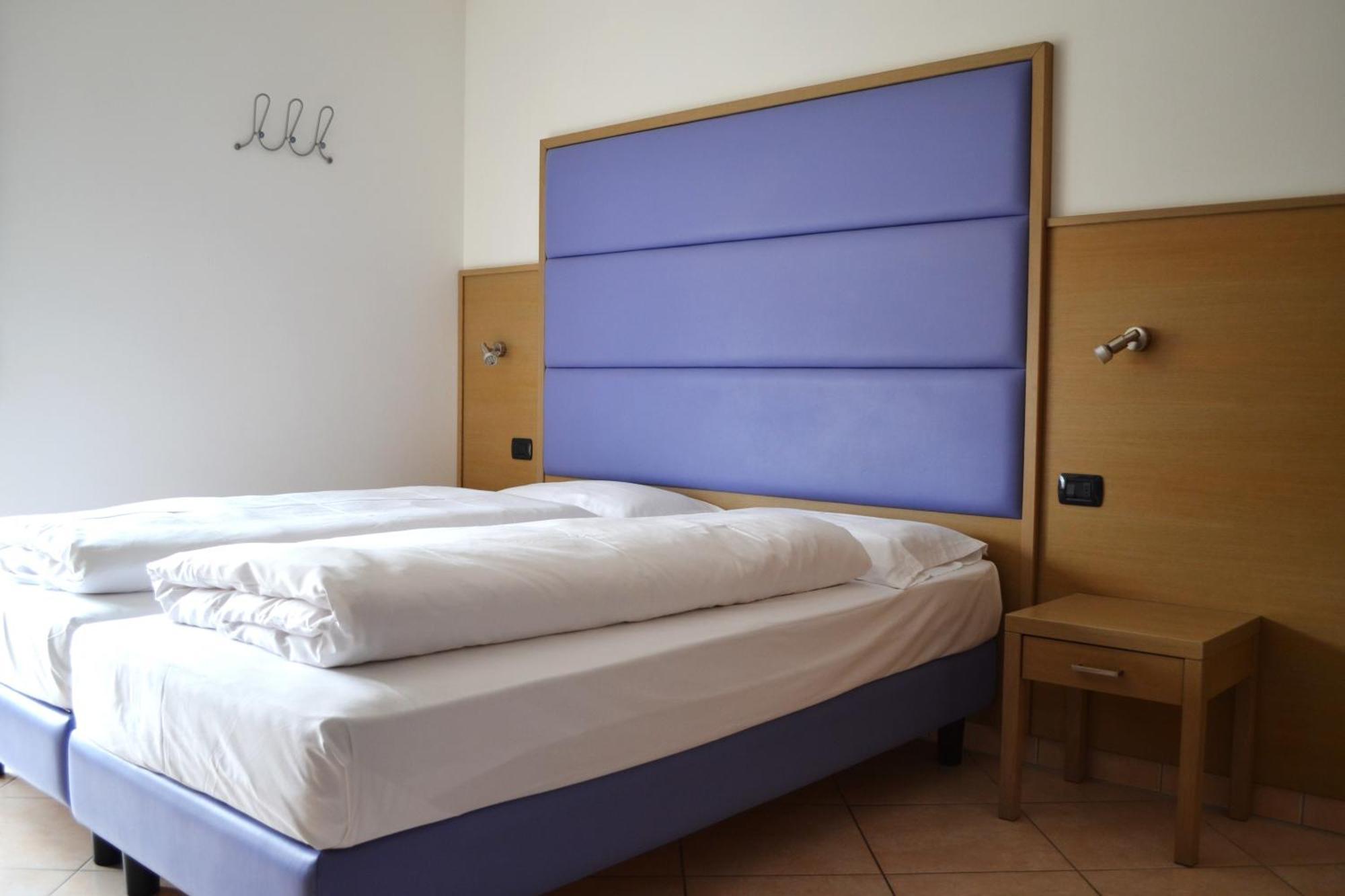 Villa Franca Nago Kamer foto